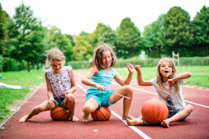 kreativ werden in den Feriencamps der Ballschule